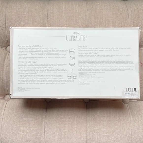 Fashion Forms® NuBra Ultralite Backless Strapless Bra D Cup - Picture 4 of 7